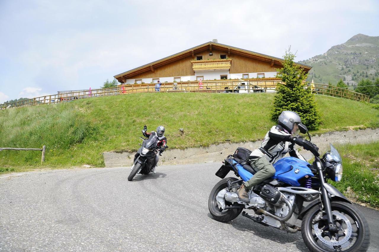 Отель Belvedere Mountain Experience Monno Экстерьер фото